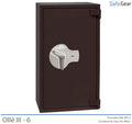 Ollé III-6 Grade 3 safe with key lock, door closed