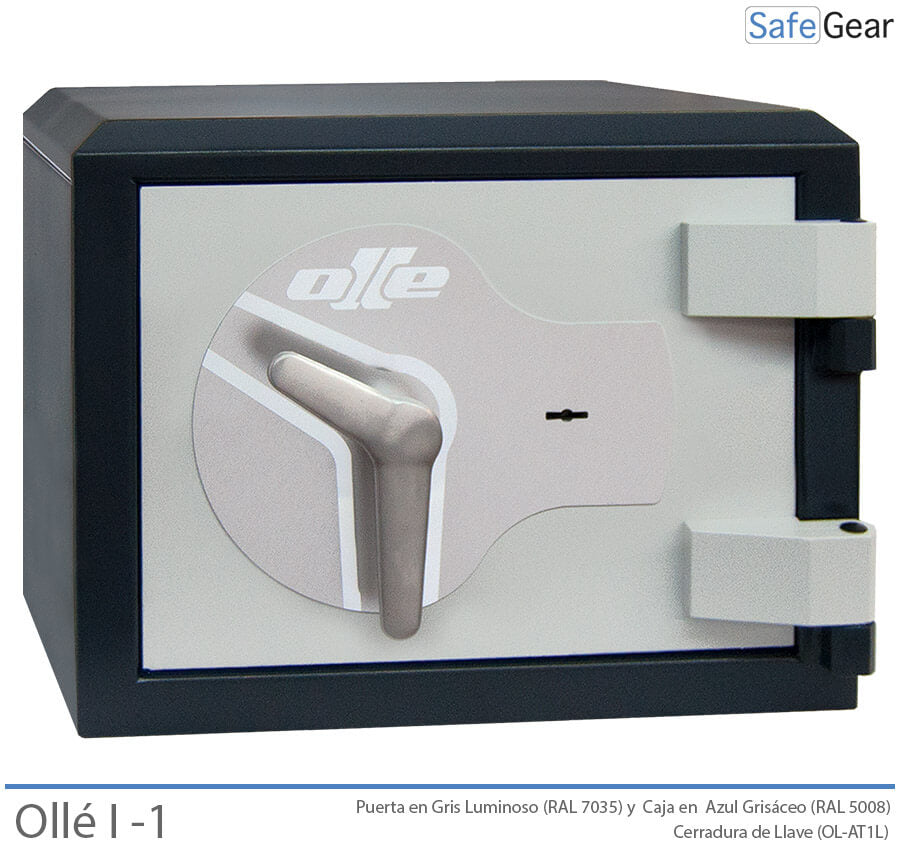 Ollé I-1 Grade 1 safe with key lock, door closed