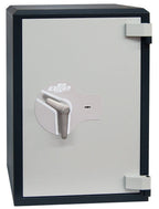 Ollé I-4 Grade 1 safe with key lock, front view
