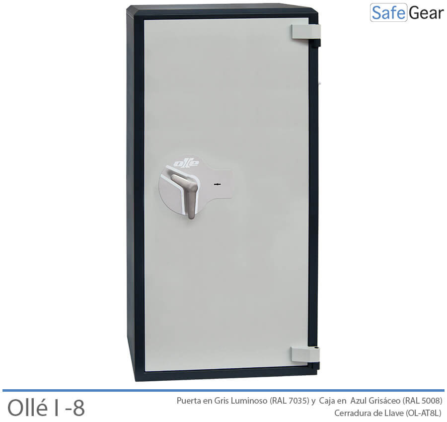 Ollé I-8 Grade 1 safe with key lock, door closed